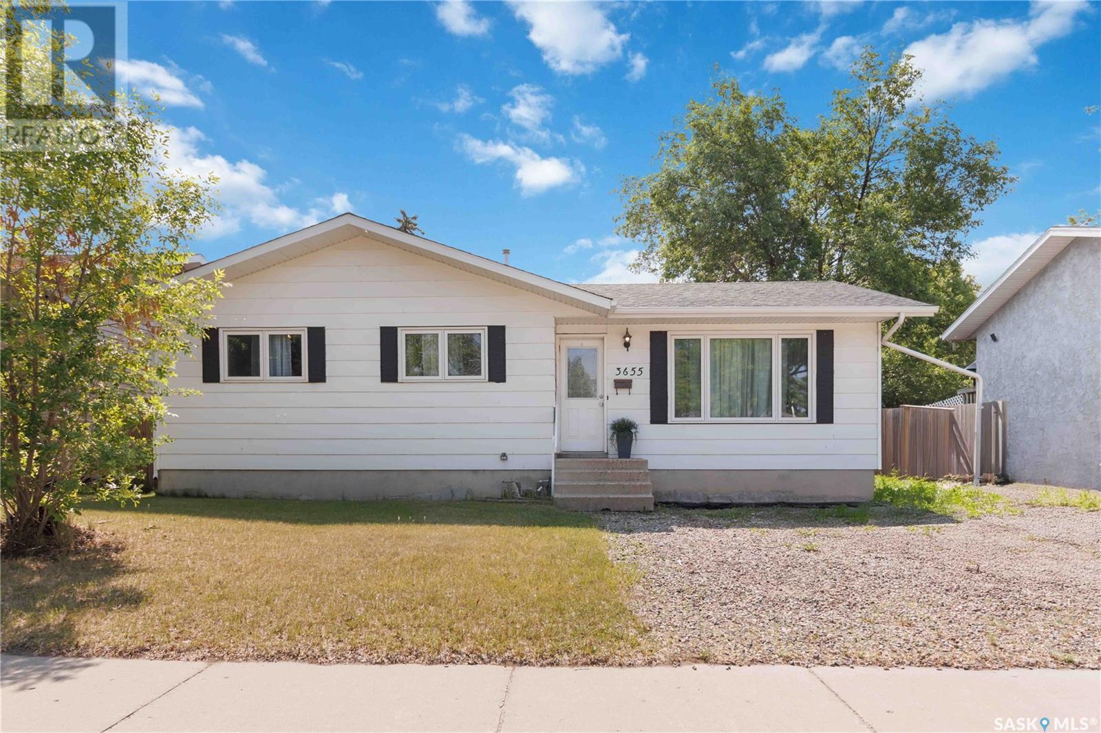 3655 Fairlight DRIVE, Saskatoon, Saskatchewan