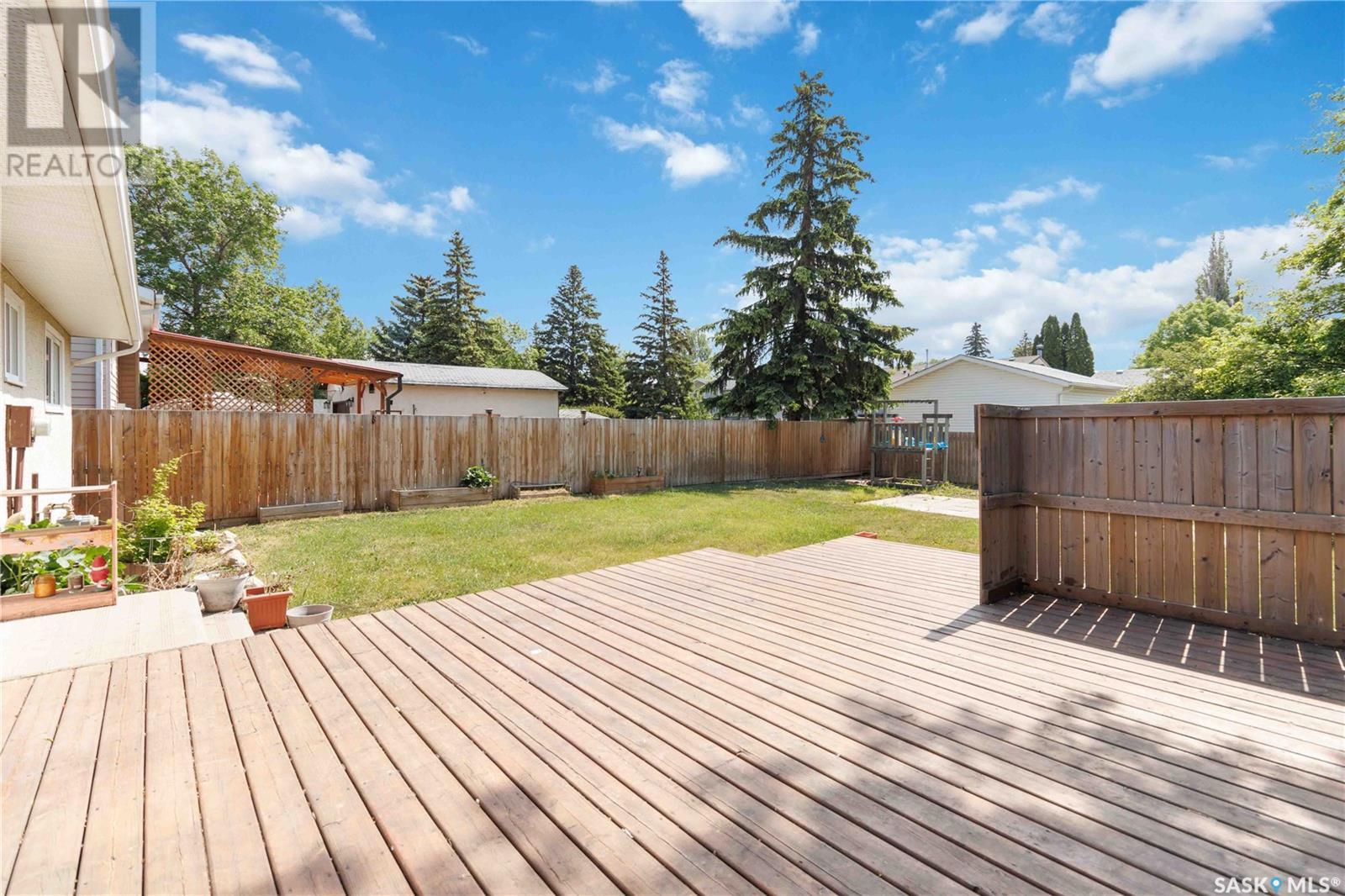 3655 Fairlight Drive, Saskatoon, Saskatchewan  S7M 4L7 - Photo 24 - SK009049
