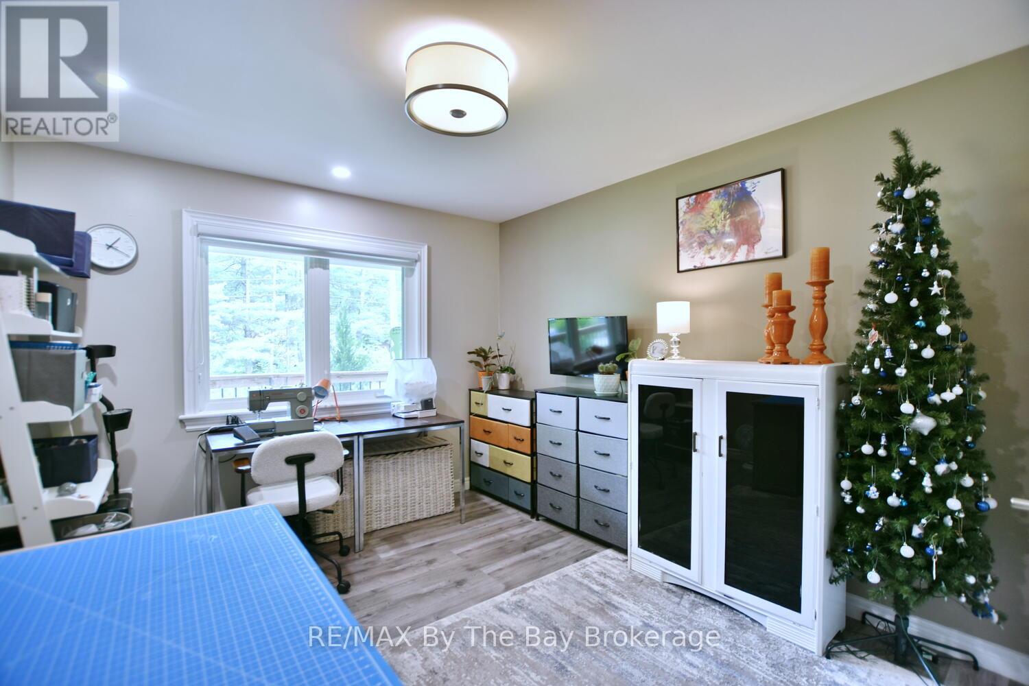 75 40th Street S, Wasaga Beach, Ontario  L9Z 1Z9 - Photo 22 - S12211841