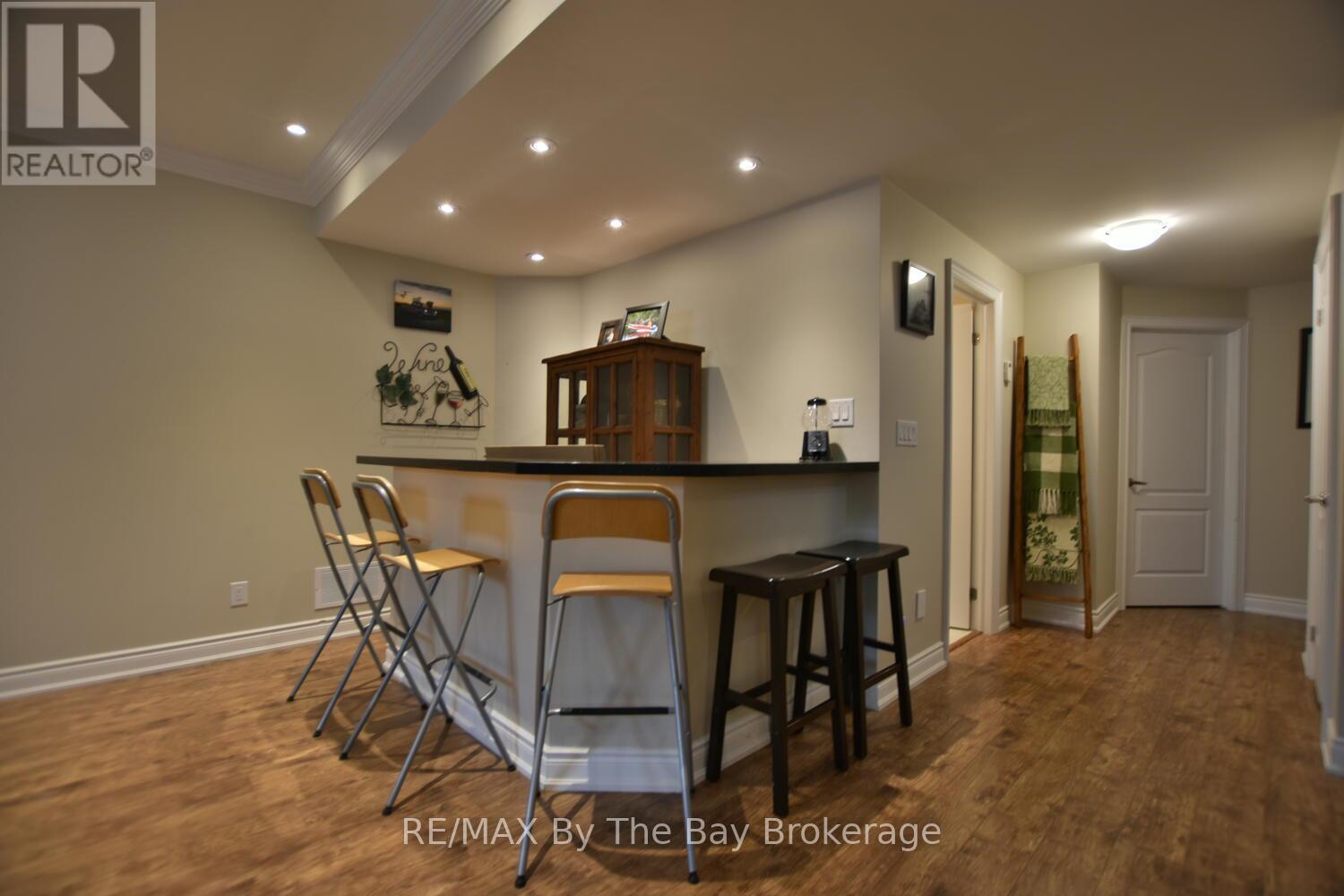 75 40th Street S, Wasaga Beach, Ontario  L9Z 1Z9 - Photo 27 - S12211841