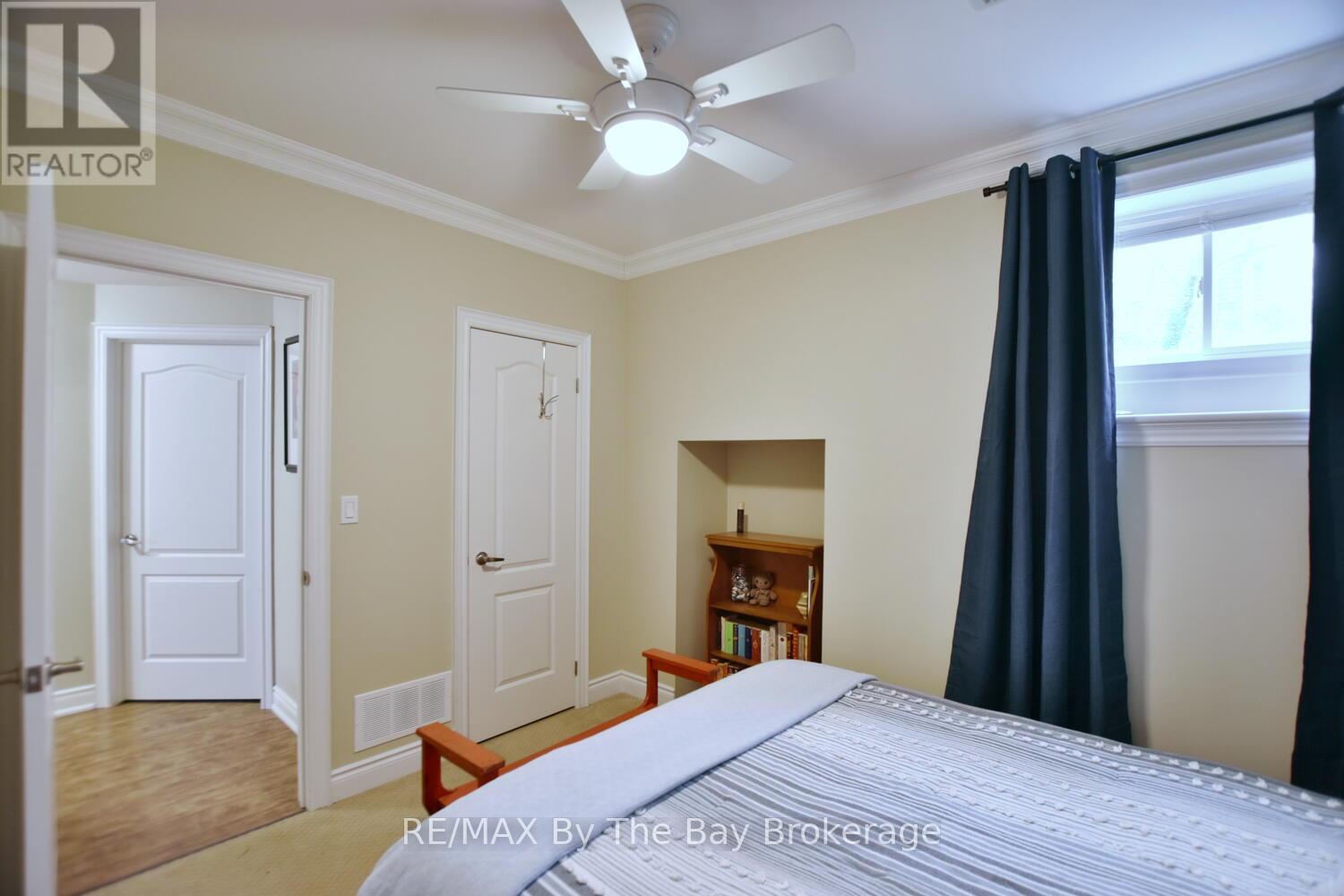 75 40th Street S, Wasaga Beach, Ontario  L9Z 1Z9 - Photo 32 - S12211841