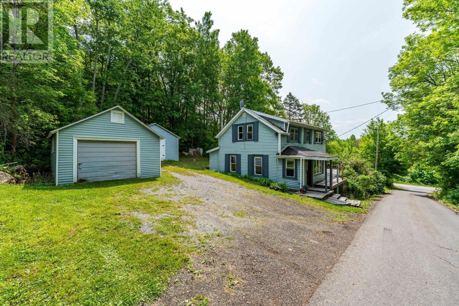 14 Cross Street, Bear River, Nova Scotia  B0S 1B0 - Photo 28 - 202514200