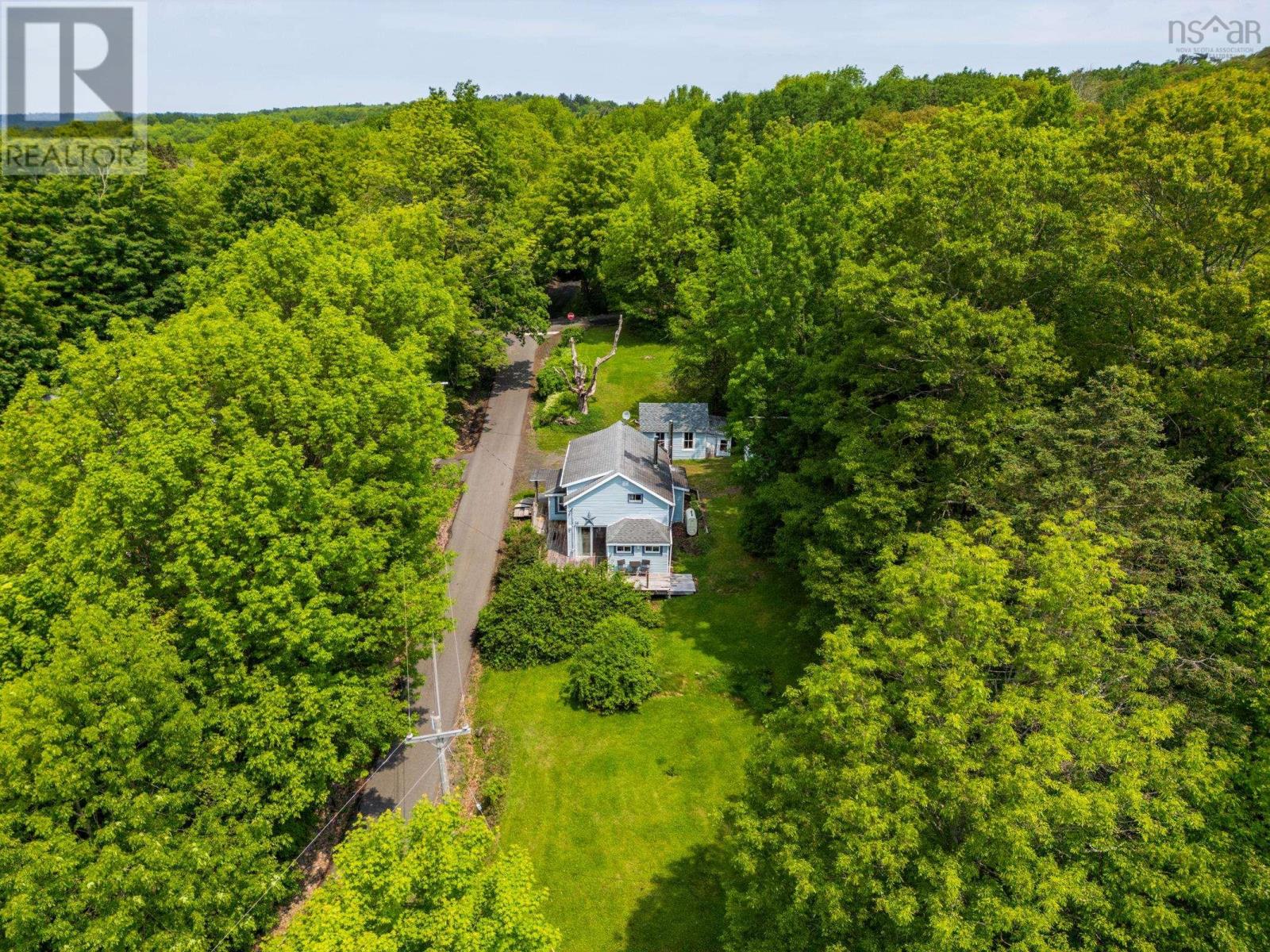 14 Cross Street, Bear River, Nova Scotia  B0S 1B0 - Photo 6 - 202514200