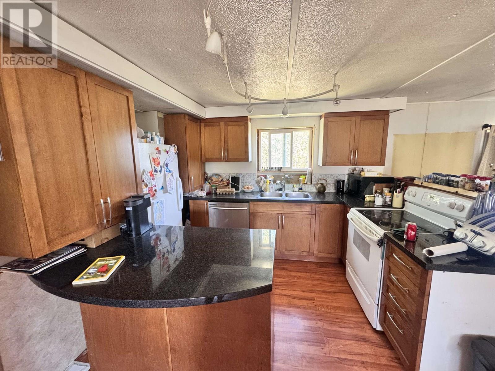 7085 Watch Lake Road, Lone Butte, British Columbia  V0K 1X0 - Photo 32 - R3014120