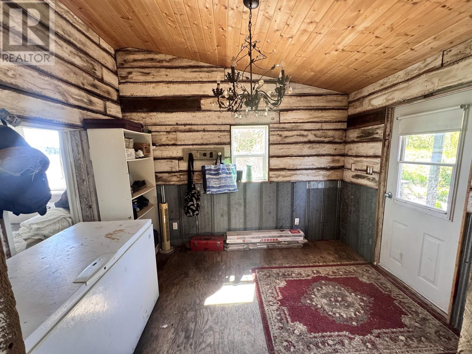 7085 Watch Lake Road, Lone Butte, British Columbia  V0K 1X0 - Photo 34 - R3014120