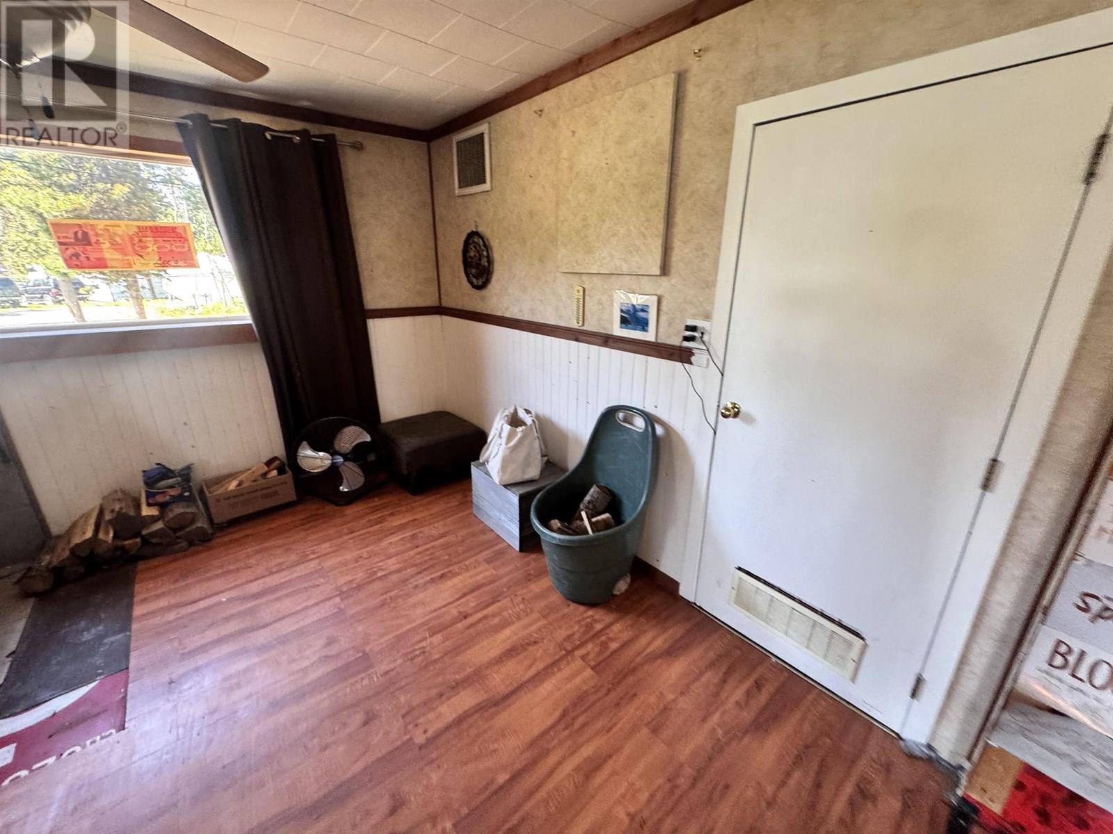7085 Watch Lake Road, Lone Butte, British Columbia  V0K 1X0 - Photo 38 - R3014120