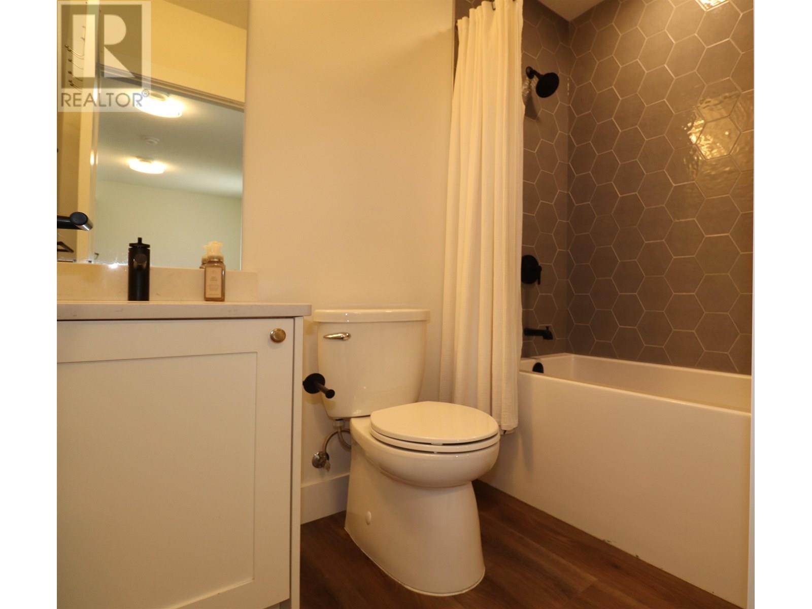 201 4274 22nd Avenue, Prince George, British Columbia  V2N 0J4 - Photo 15 - R3014134