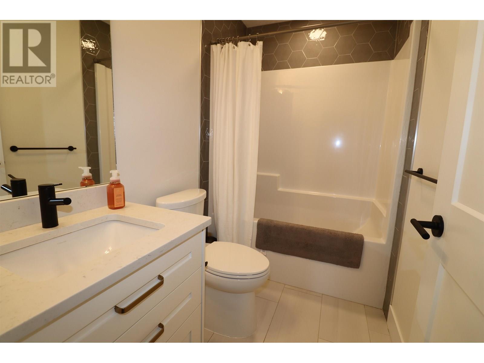 201 4274 22nd Avenue, Prince George, British Columbia  V2N 0J4 - Photo 33 - R3014134