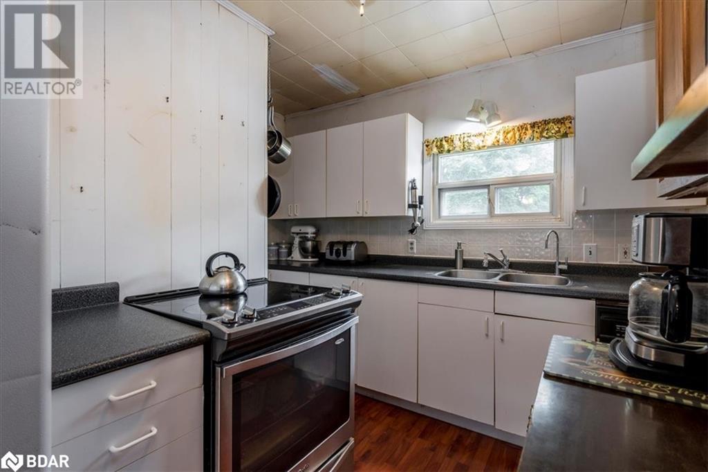 227 Southview Road, Barrie, Ontario  L4N 3X6 - Photo 10 - 40734601