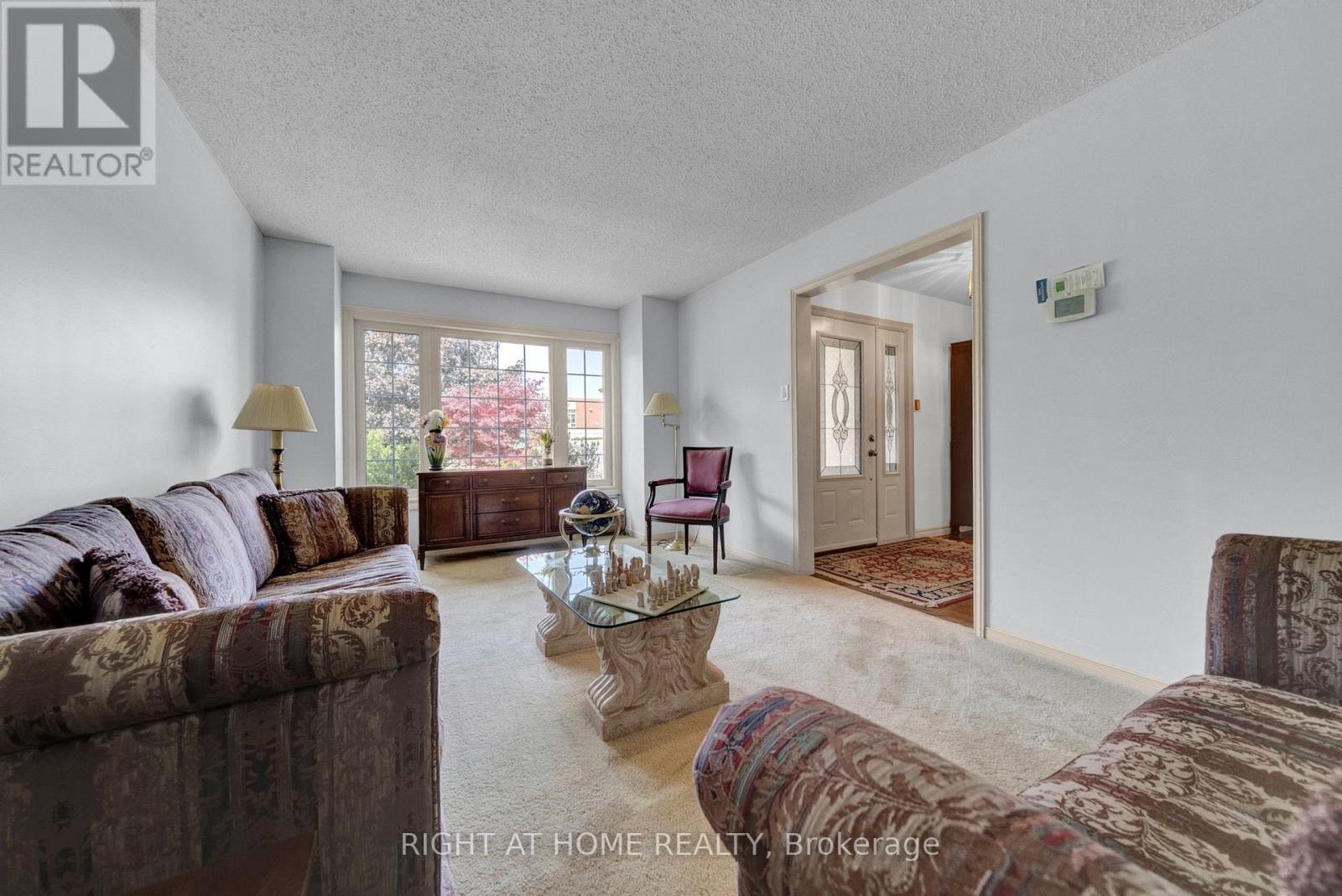 1825 Parkside Drive, Pickering, Ontario  L1V 3N9 - Photo 6 - E12211987