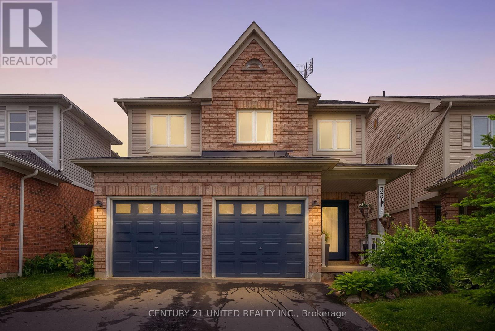33 SOLMAR AVENUE, Whitby, Ontario