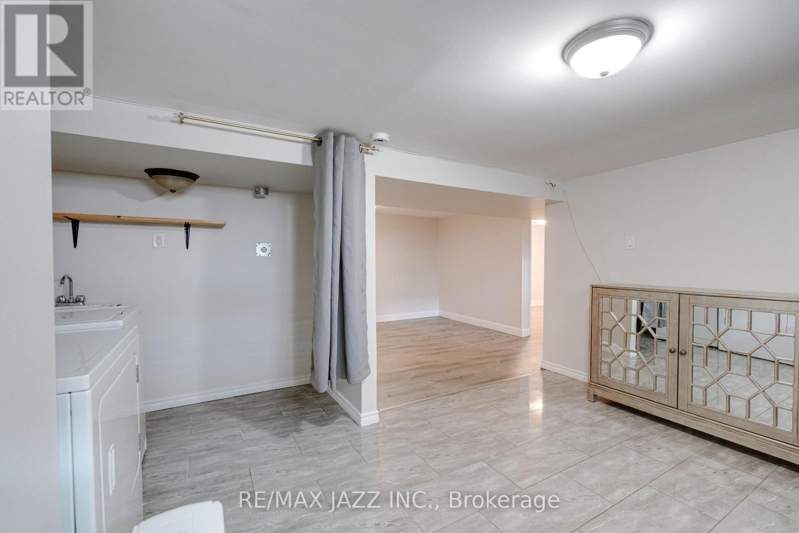 228 Gibbons Street, Oshawa, Ontario  L1J 4Y6 - Photo 18 - E12212019