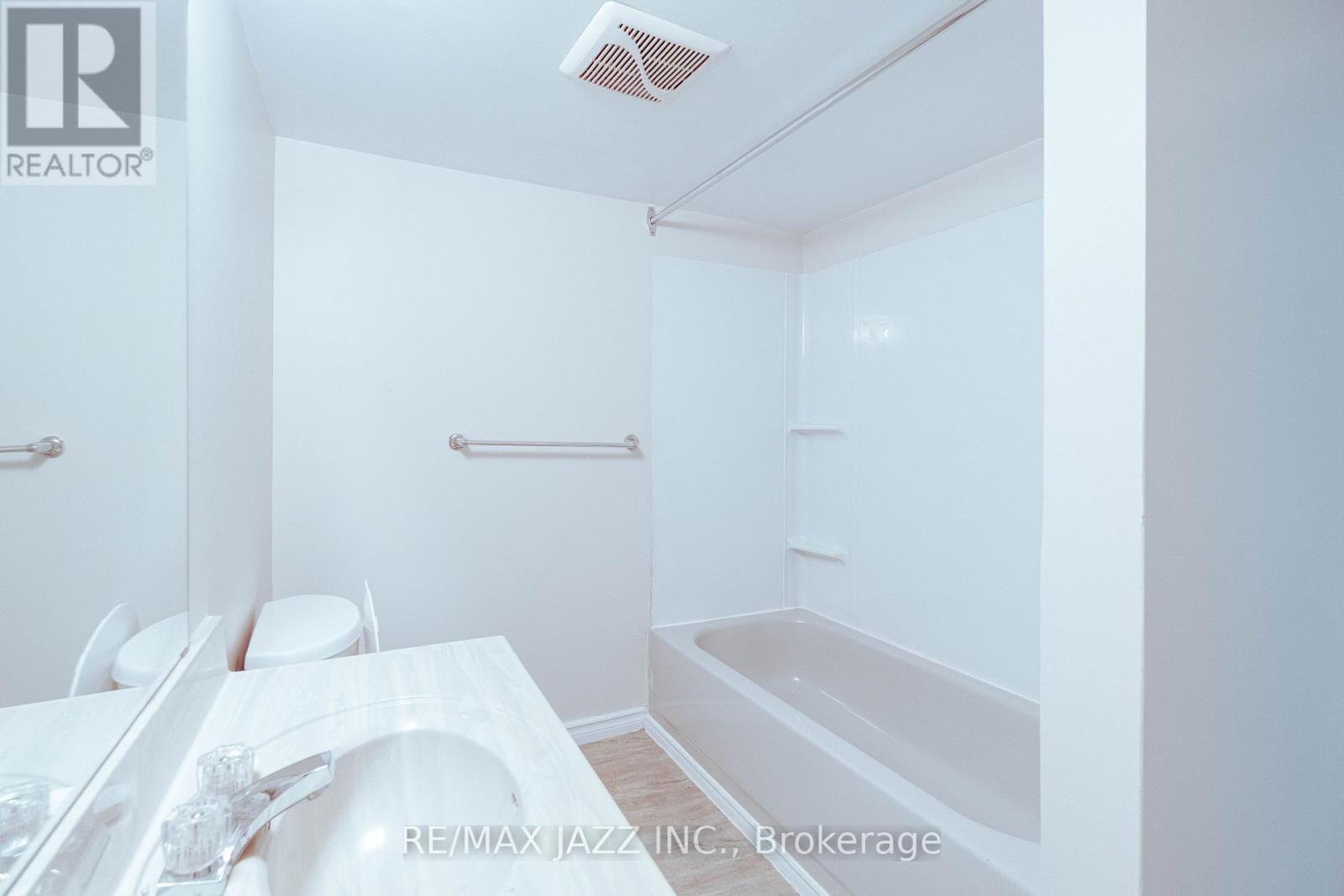 228 Gibbons Street, Oshawa, Ontario  L1J 4Y6 - Photo 20 - E12212019