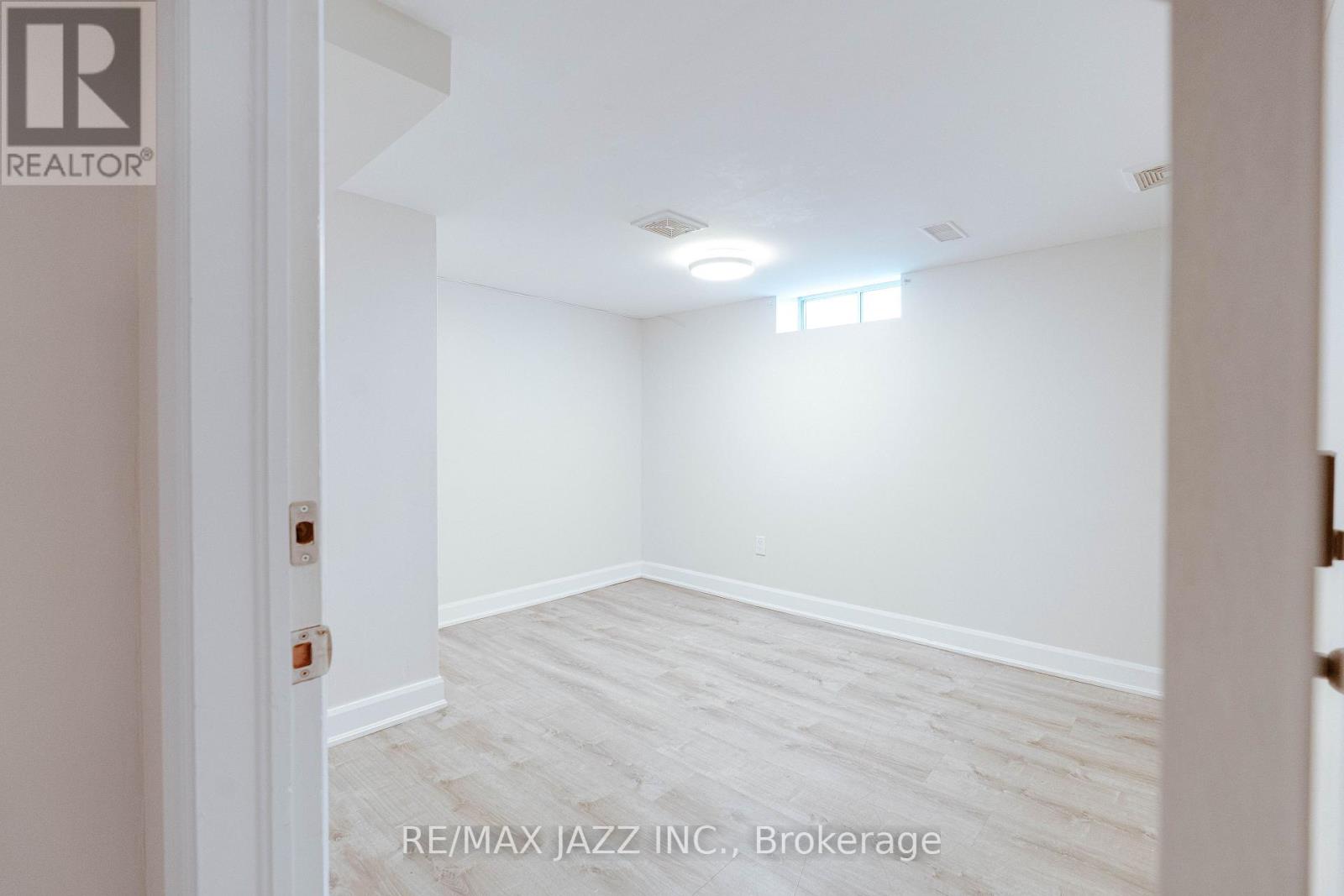 228 Gibbons Street, Oshawa, Ontario  L1J 4Y6 - Photo 25 - E12212019