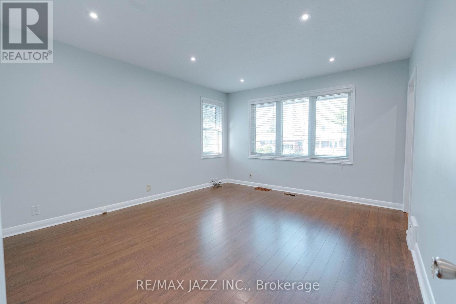 228 Gibbons Street, Oshawa, Ontario  L1J 4Y6 - Photo 7 - E12212019