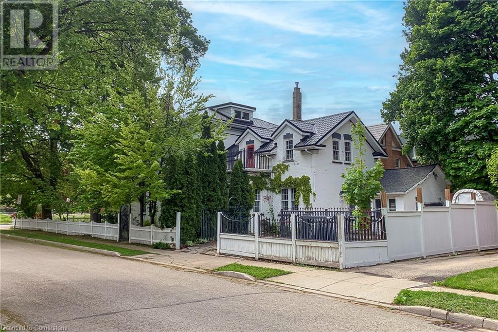 140 LANCASTER Street E, Kitchener, Ontario