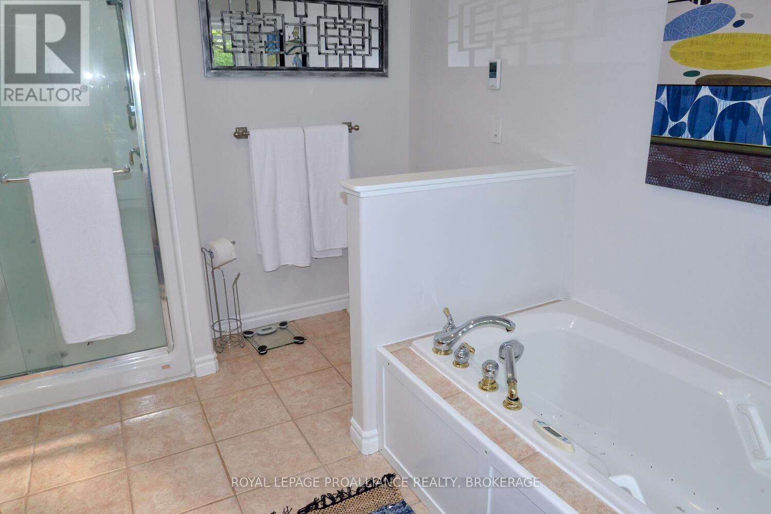 1105 Tober Lane, Frontenac (Frontenac South), Ontario  K0H 2L0 - Photo 24 - X12212042