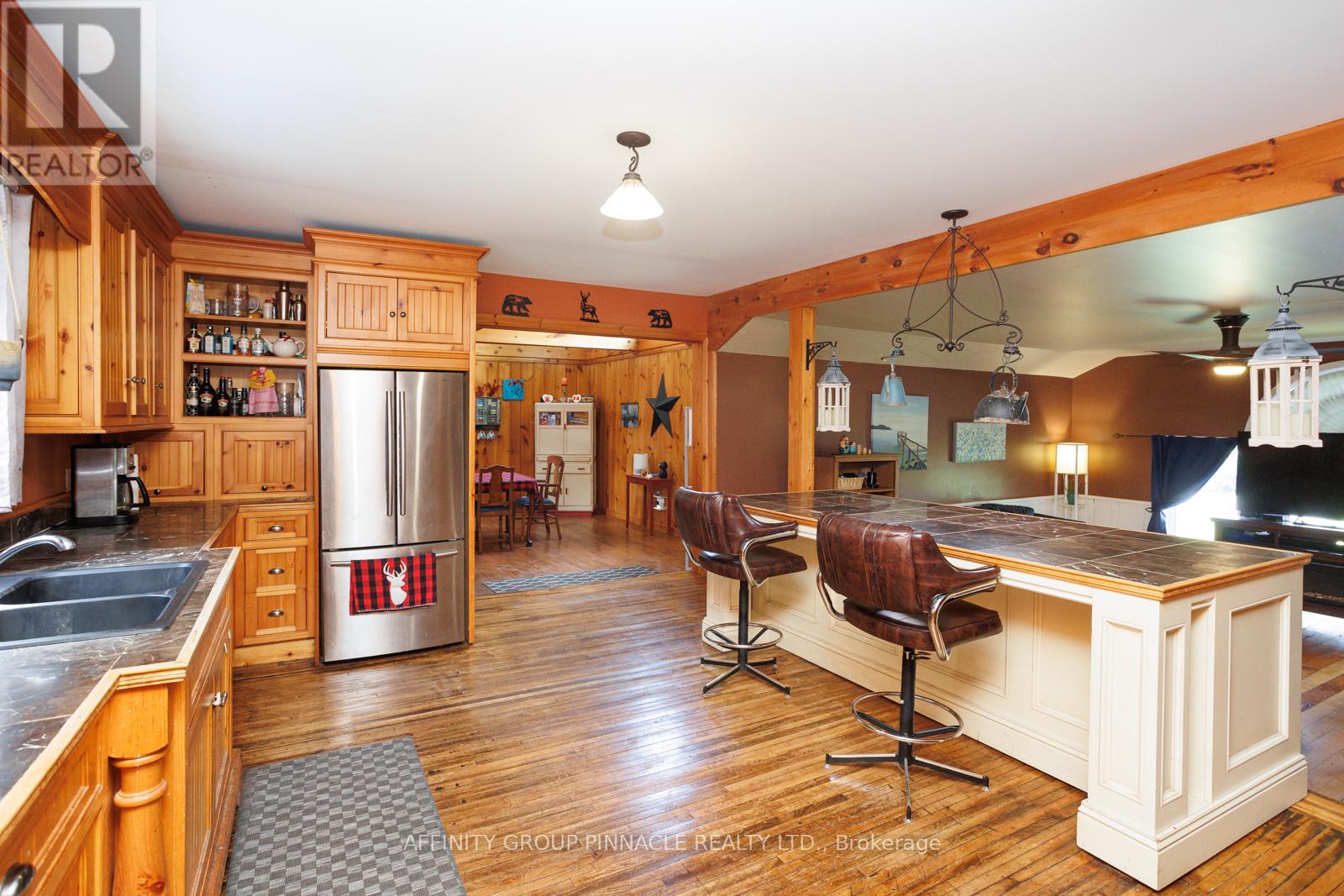 3462 Monck Road, Kawartha Lakes, Ontario  K0M 2L0 - Photo 15 - X12212086
