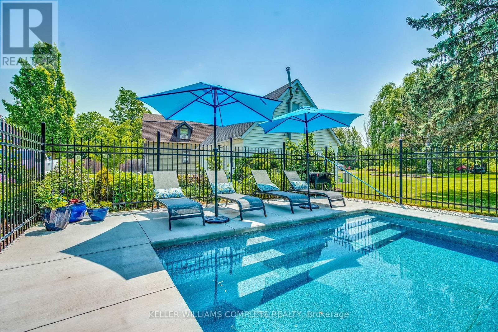 519 Queenston Road, Niagara-On-The-Lake (Rural), Ontario  L0S 1J0 - Photo 6 - X12209157