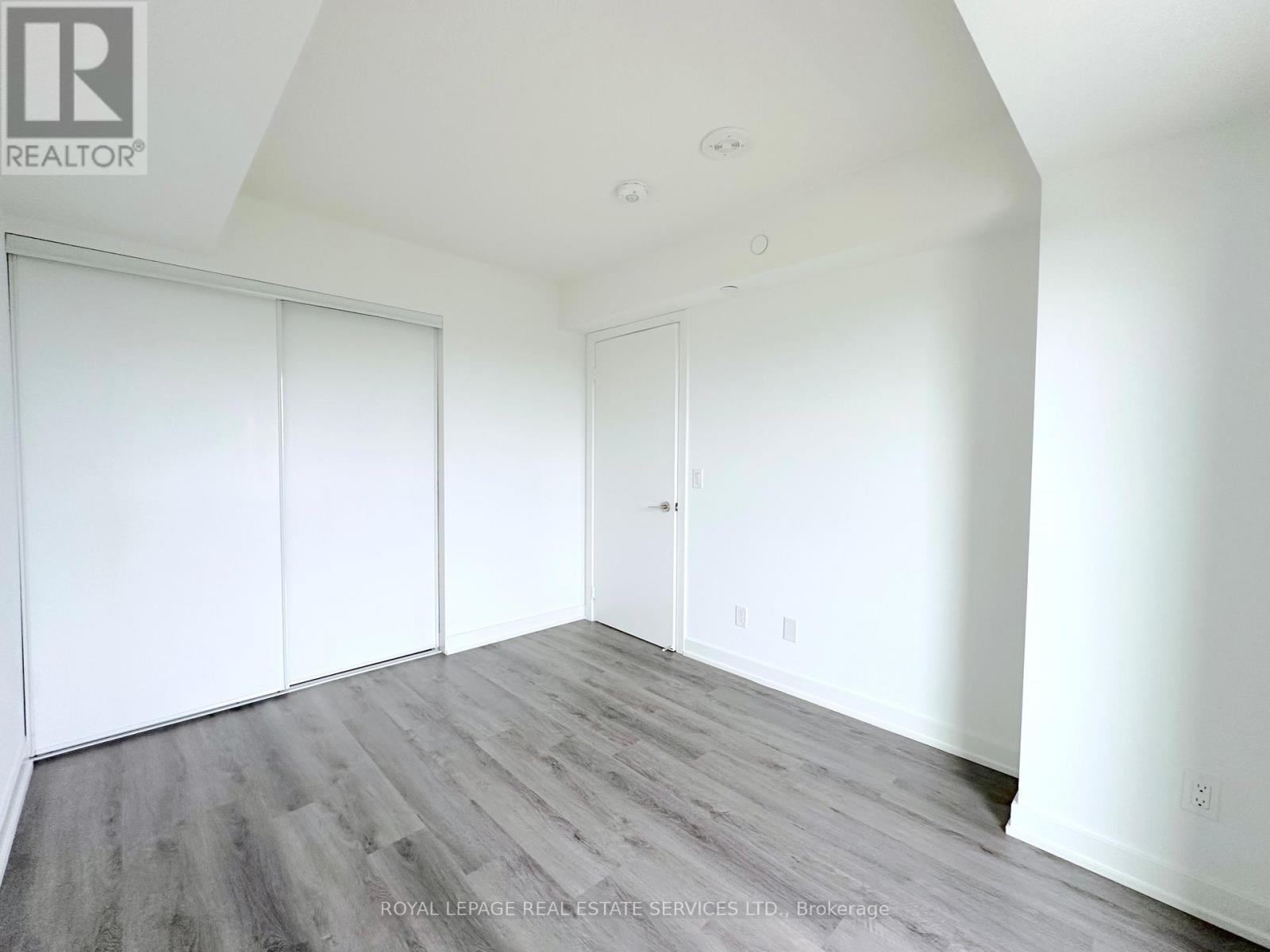 1103 - 1225 York Mills Road, Toronto, Ontario  M3A 1Y4 - Photo 10 - C12211901