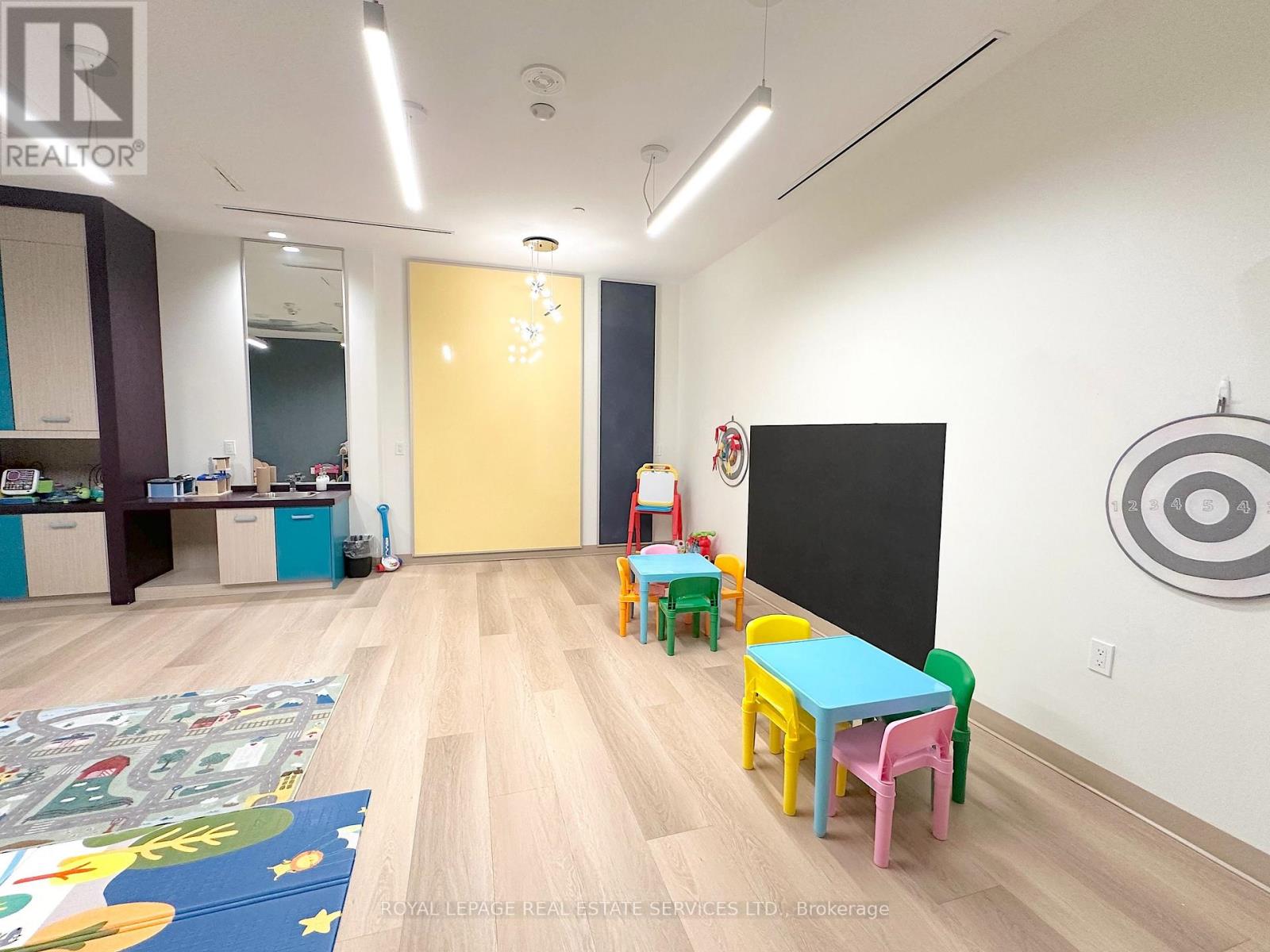 1103 - 1225 York Mills Road, Toronto, Ontario  M3A 1Y4 - Photo 16 - C12211901