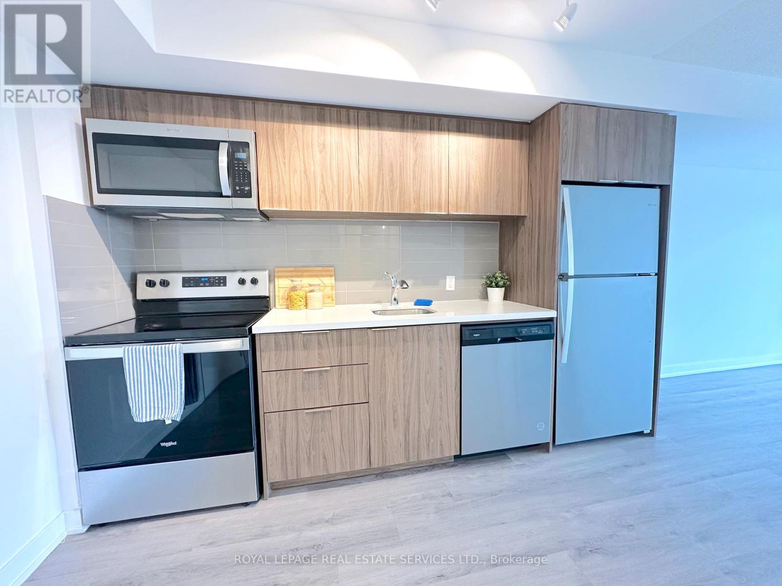 1103 - 1225 York Mills Road, Toronto, Ontario  M3A 1Y4 - Photo 6 - C12211901