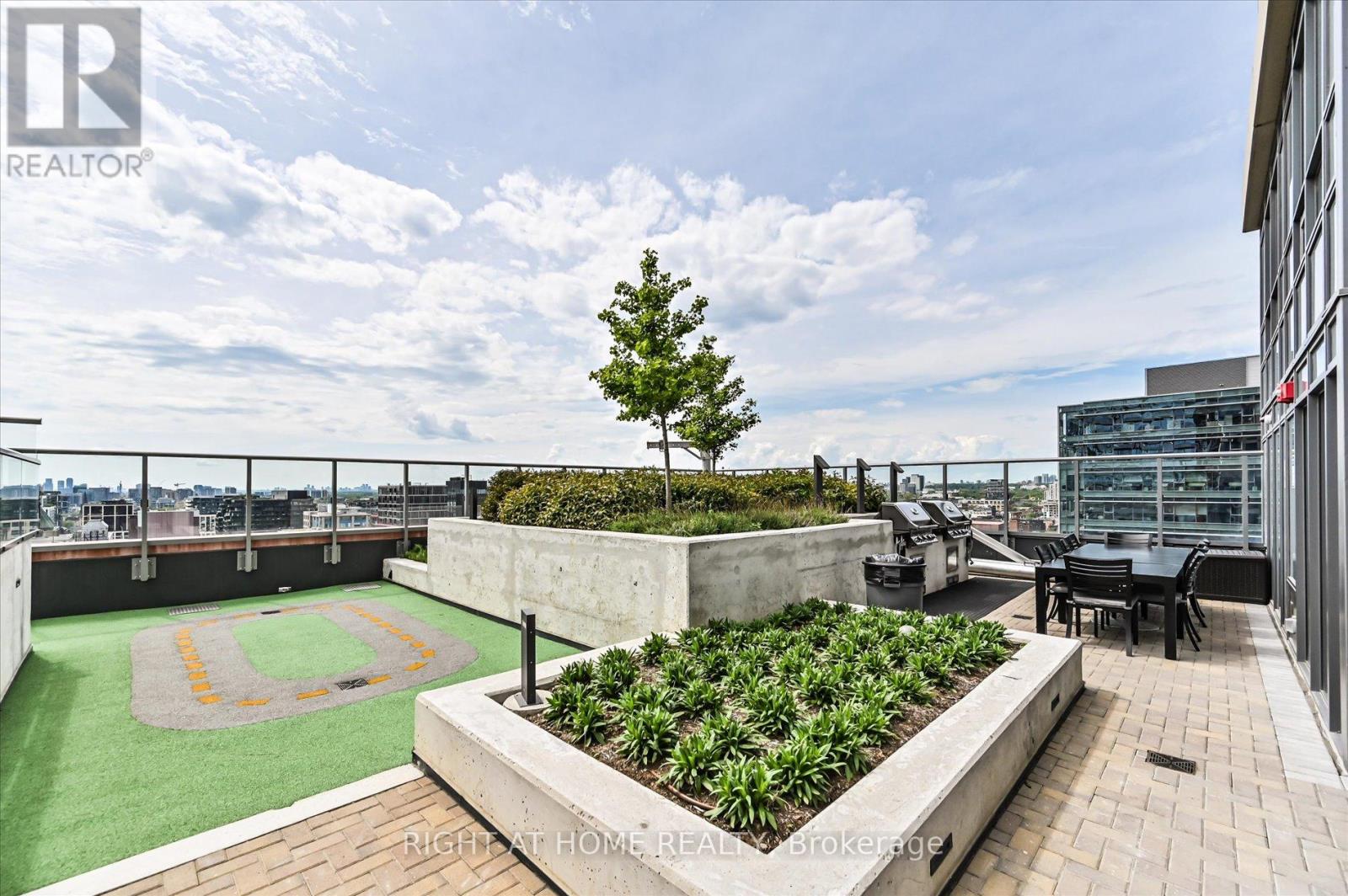 825 - 108 Peter Street, Toronto, Ontario  M5V 0W2 - Photo 24 - C12211915