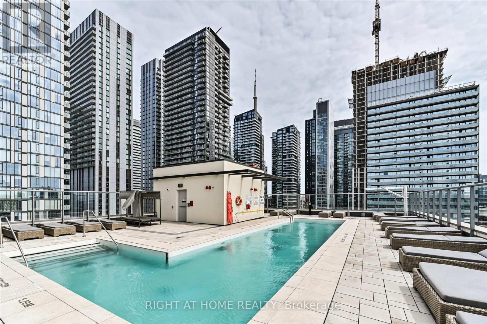 825 - 108 Peter Street, Toronto, Ontario  M5V 0W2 - Photo 26 - C12211915