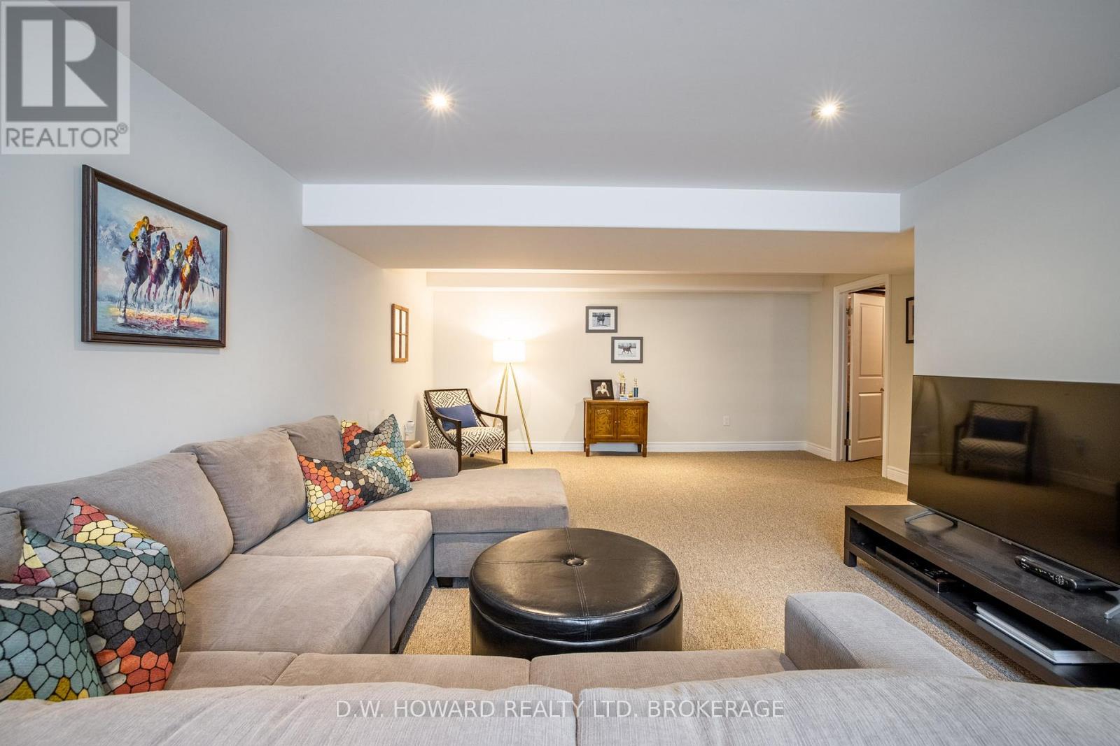 8 Sassafras Row, Fort Erie, Ontario  L0S 1N0 - Photo 21 - X12212090
