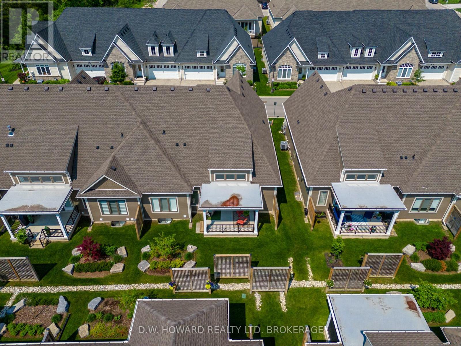 8 Sassafras Row, Fort Erie, Ontario  L0S 1N0 - Photo 34 - X12212090