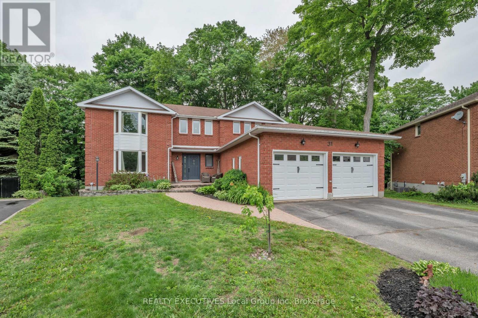 Property at 31 ROBINHOOD COURT image 1