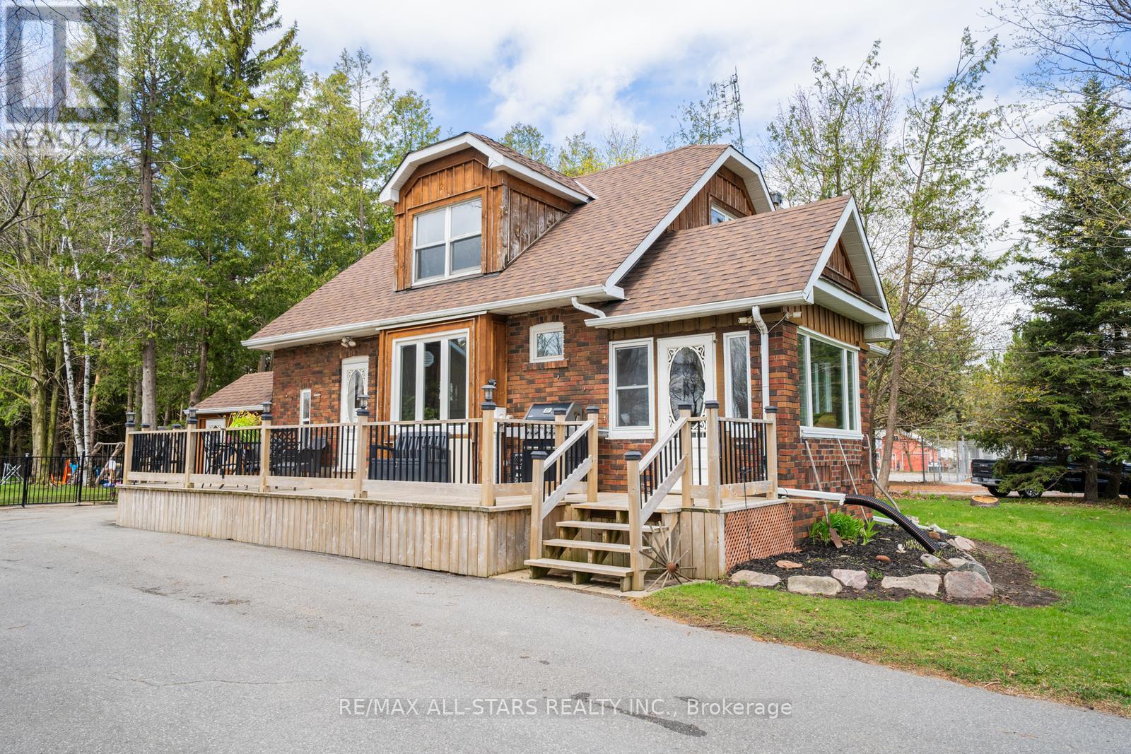 12066 48 Highway, Whitchurch-Stouffville, Ontario  L4A 7X5 - Photo 3 - N12125952