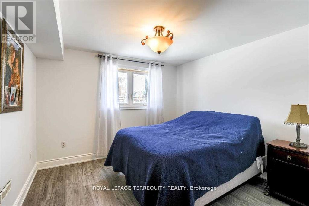 17 Agincourt Road, Vaughan (West Woodbridge), Ontario  L4L 2Z7 - Photo 41 - N12211882