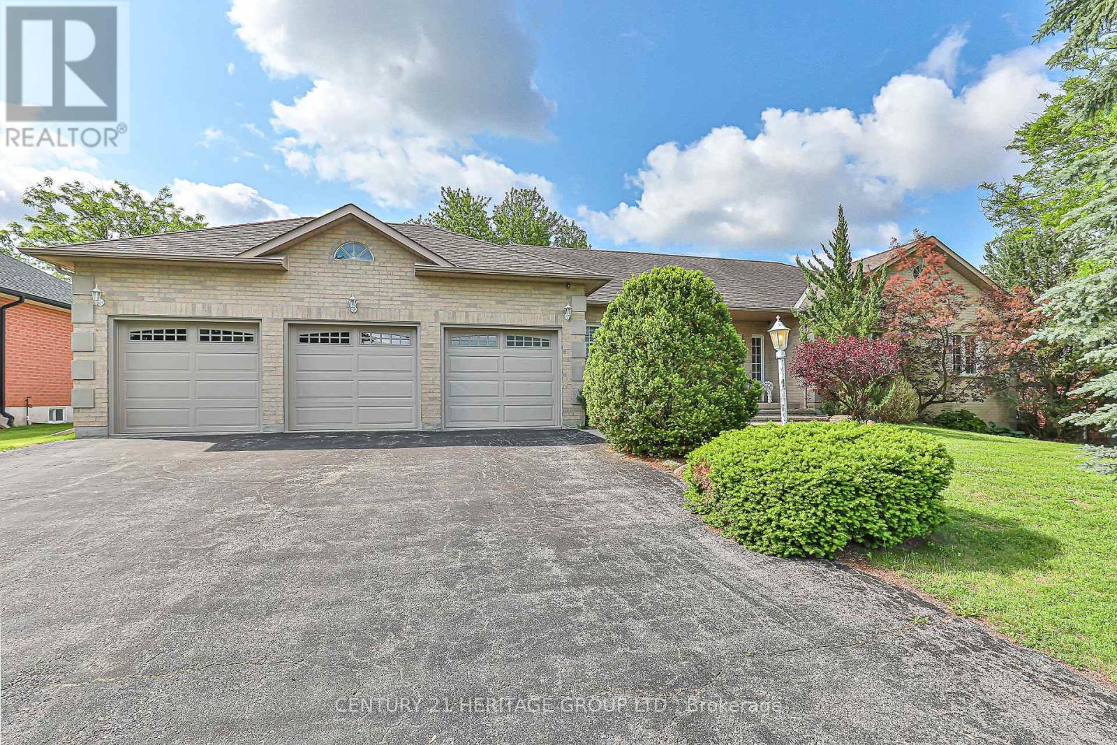 69 DAVID WILLSON TRAIL, East Gwillimbury, Ontario