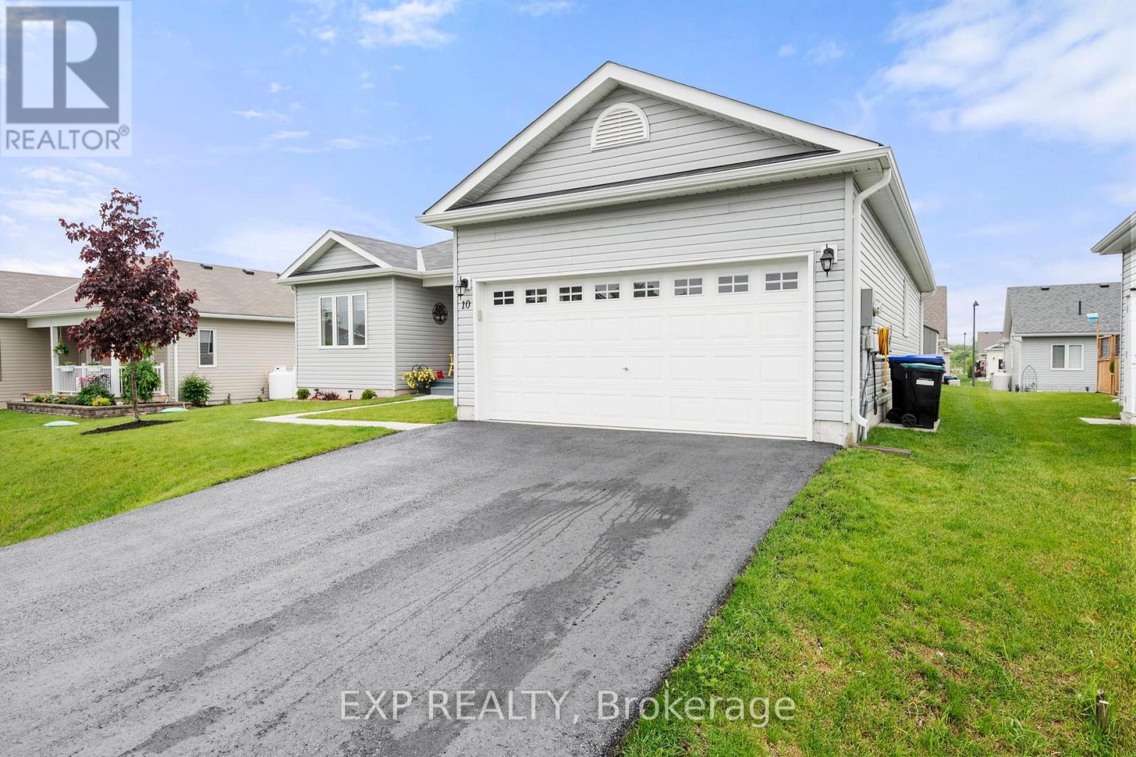 10 Sinclair Crescent, Ramara (Atherley), Ontario  L3V 8K1 - Photo 4 - S12211950