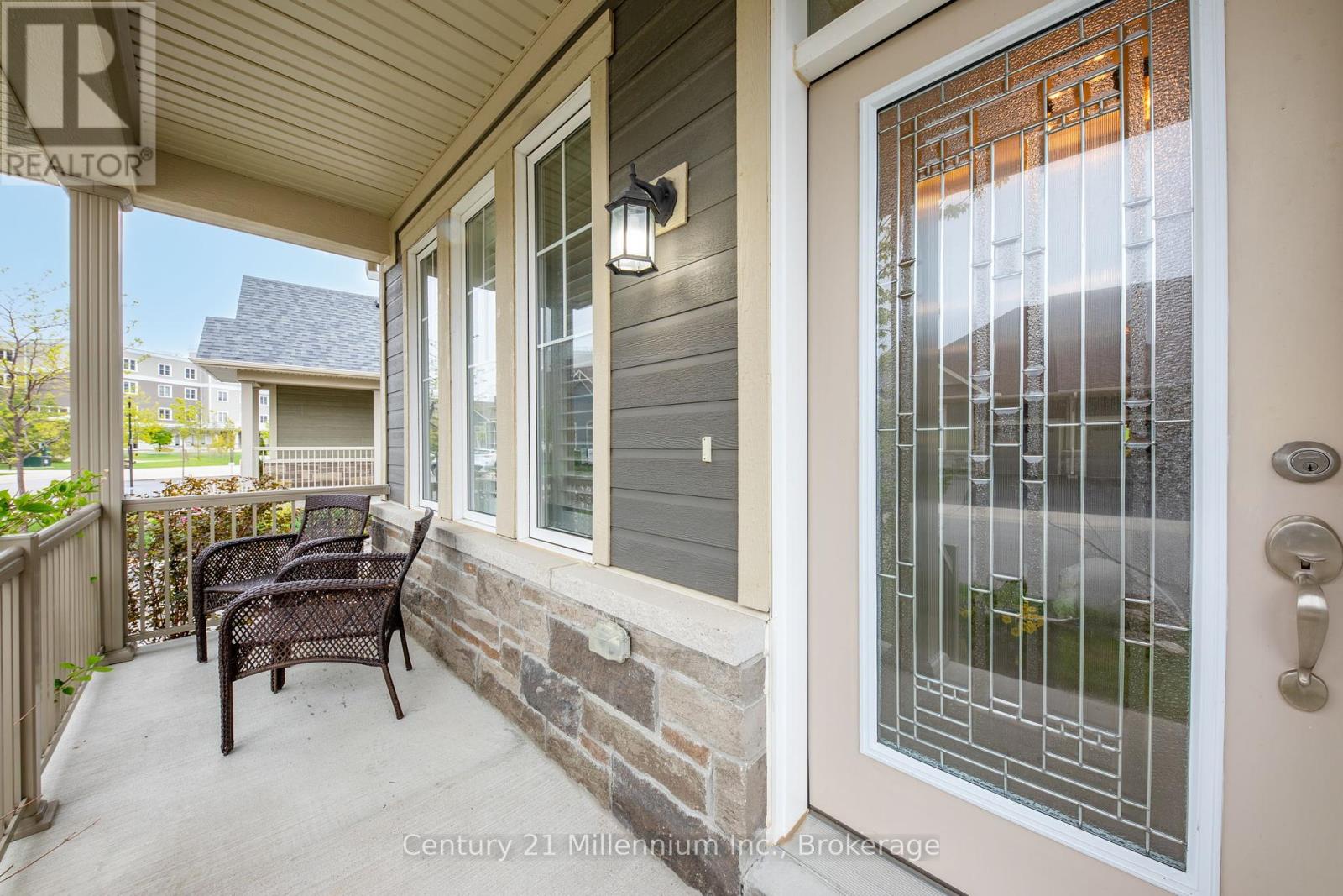 74 Kari Crescent, Collingwood, Ontario  L9Y 0Z7 - Photo 4 - S12212048