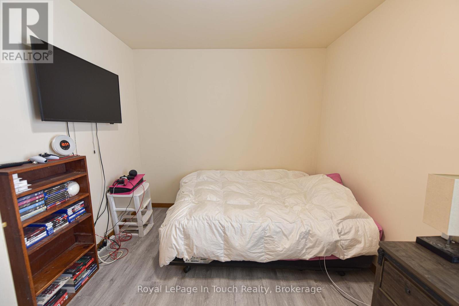 5 Earls Court, Severn, Ontario  L0K 1E0 - Photo 23 - S12212149