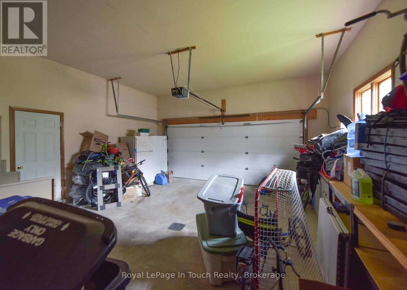 5 Earls Court, Severn, Ontario  L0K 1E0 - Photo 43 - S12212149