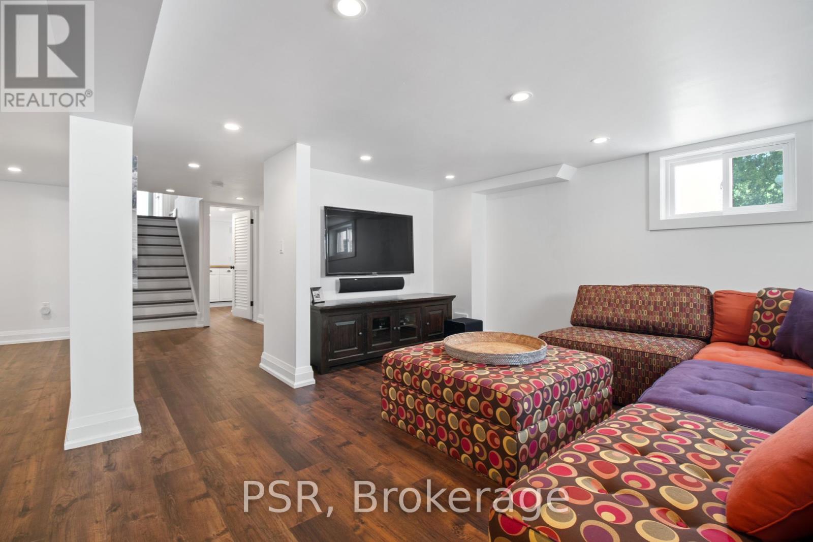 893 Forest Glen Avenue, Burlington, Ontario  L7T 2L1 - Photo 26 - W12212173