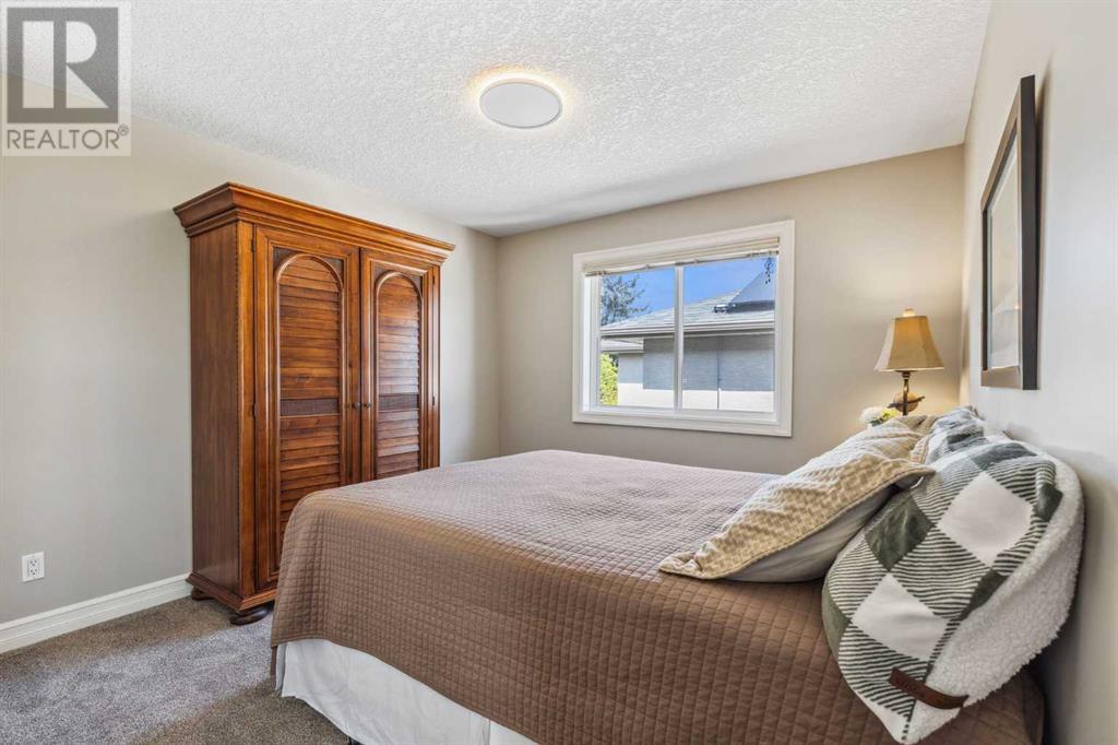 5619 Coach Hill Road Sw, Calgary, Alberta  T3H 2A2 - Photo 29 - A2214903