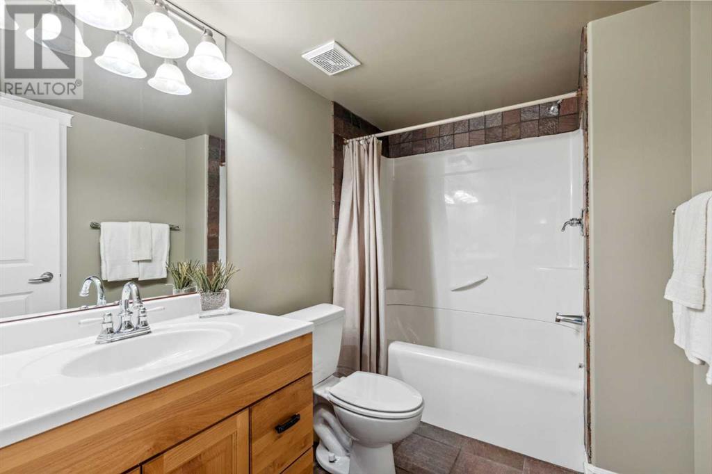 5619 Coach Hill Road Sw, Calgary, Alberta  T3H 2A2 - Photo 37 - A2214903