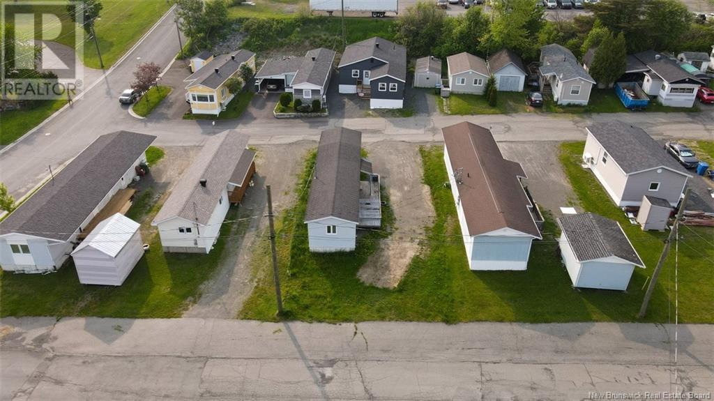 5 Gagnon Avenue, Edmundston, New Brunswick  E3V 3H8 - Photo 8 - NB120576
