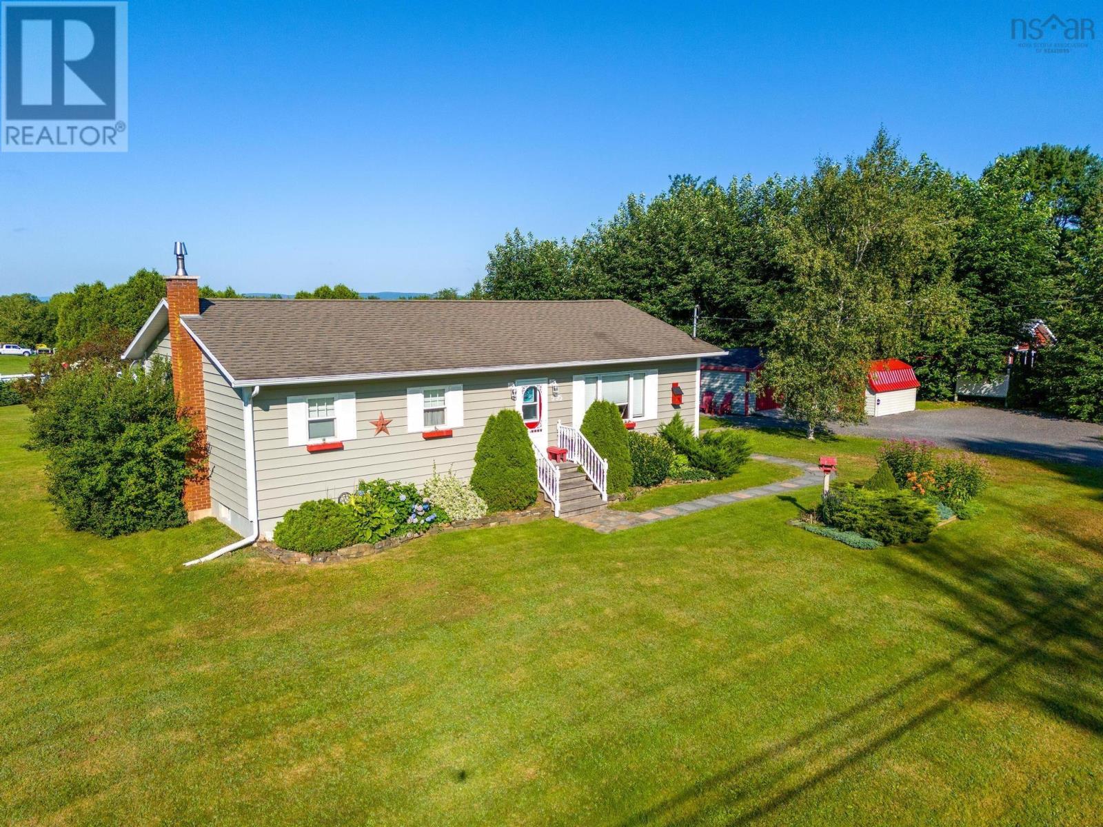 595 Tremont Mountain Road, Tremont, Nova Scotia  B0P 1R0 - Photo 1 - 202514075