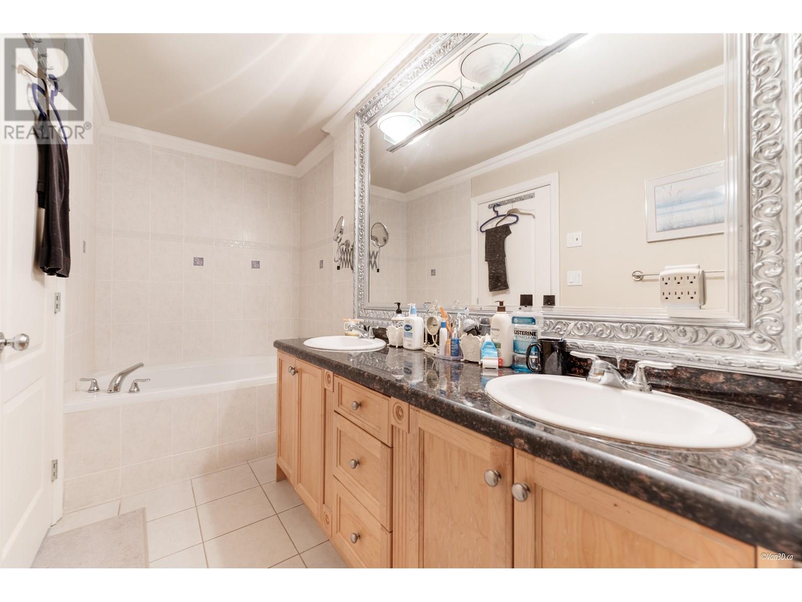 6 7188 Blundell Road, Richmond, British Columbia  V6Y 1J4 - Photo 29 - R2980084