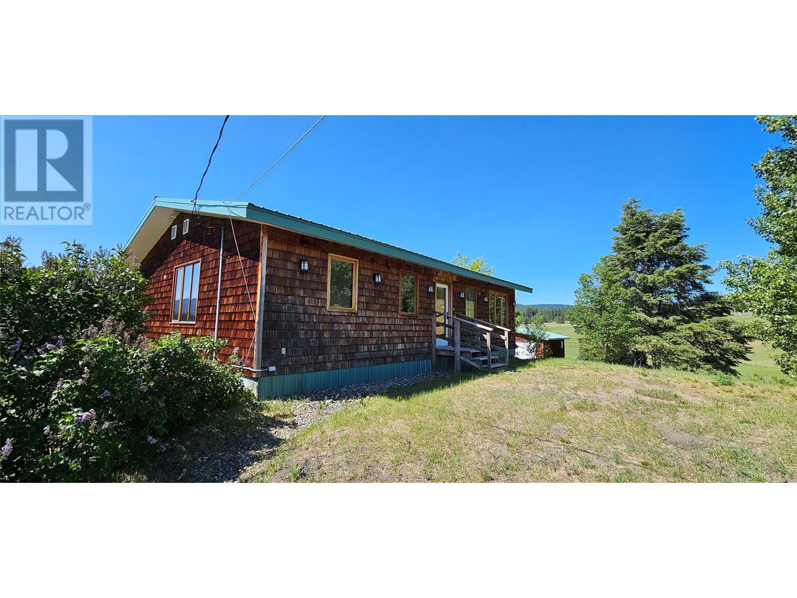 4690 Hwy 3, Rock Creek, British Columbia  V0H 1Y0 - Photo 13 - 10351631