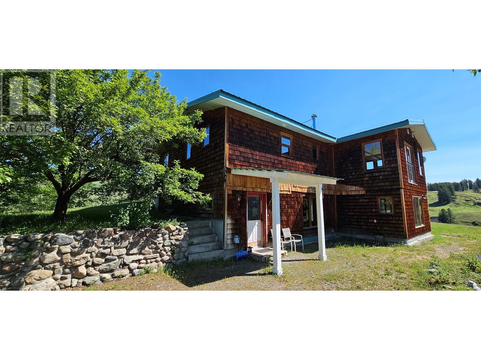 4690 Hwy 3, Rock Creek, British Columbia  V0H 1Y0 - Photo 10 - 10351631