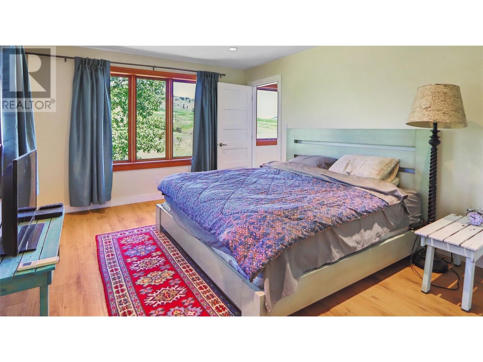 4690 Hwy 3, Rock Creek, British Columbia  V0H 1Y0 - Photo 36 - 10351631