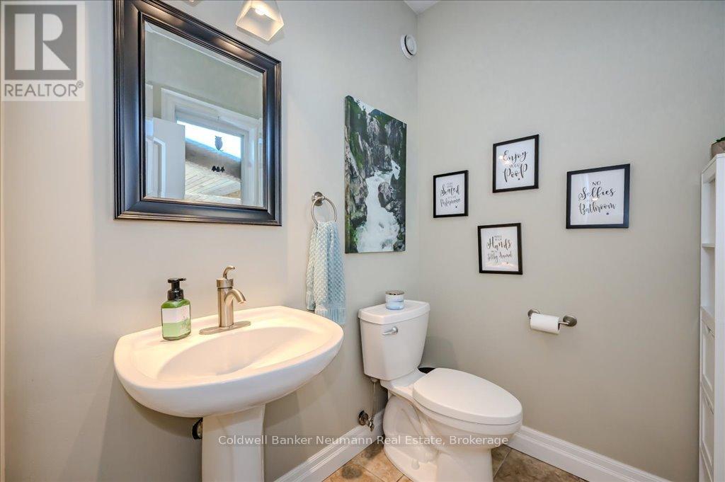 6592 Forestell Road, Puslinch, Ontario  N1H 6J3 - Photo 17 - X12211994