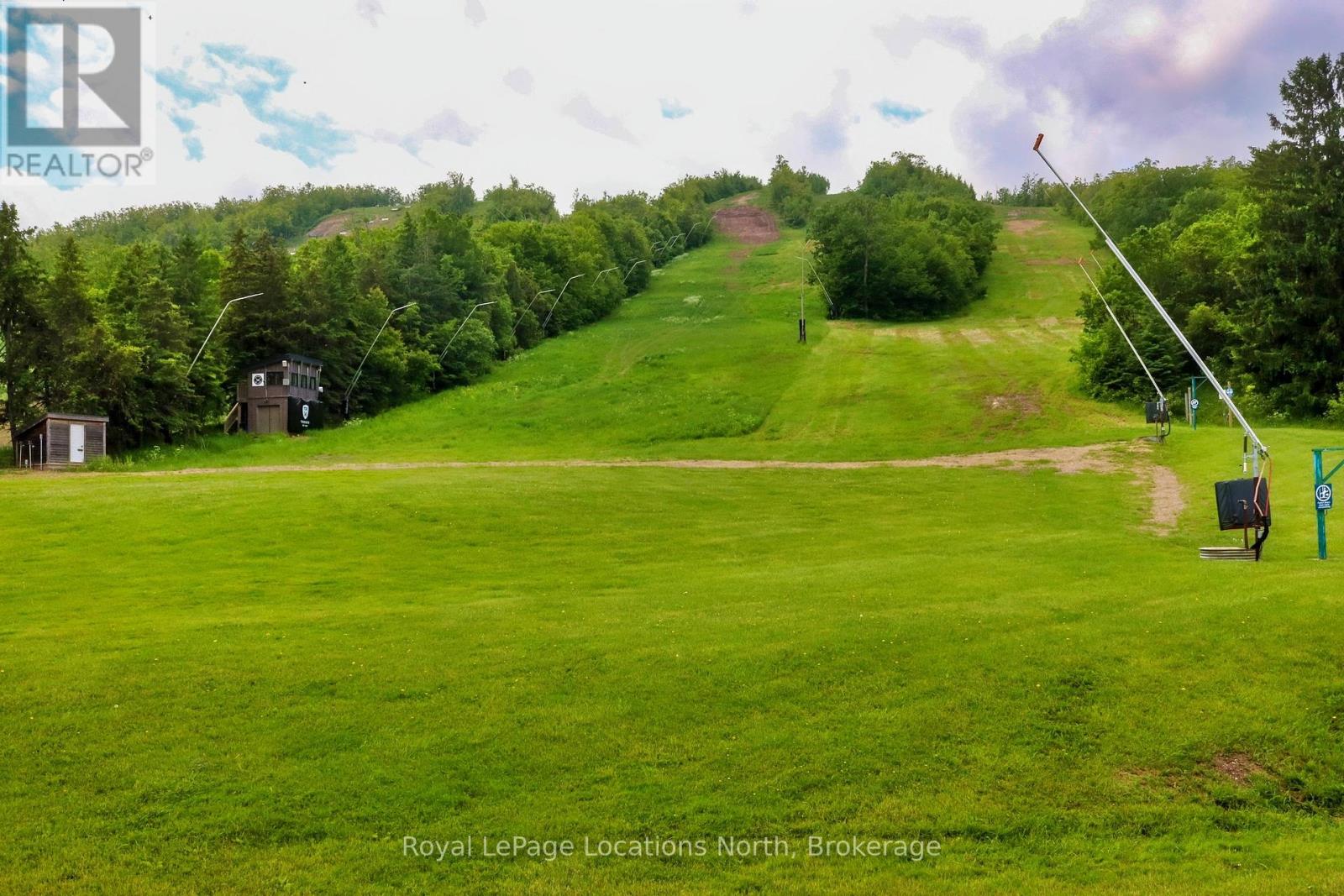 508 - 796468 Grey 19 Road, Blue Mountains, Ontario  L9Y 0N6 - Photo 11 - X12212037