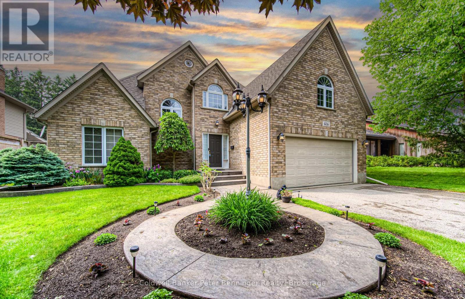 416 FORESTLAWN ROAD, Waterloo, Ontario